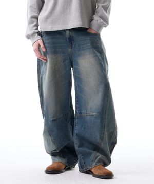 스플릿 아크 커브드 데님팬츠