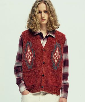 치마요 패턴 브러쉬 니트 베스트 브릭