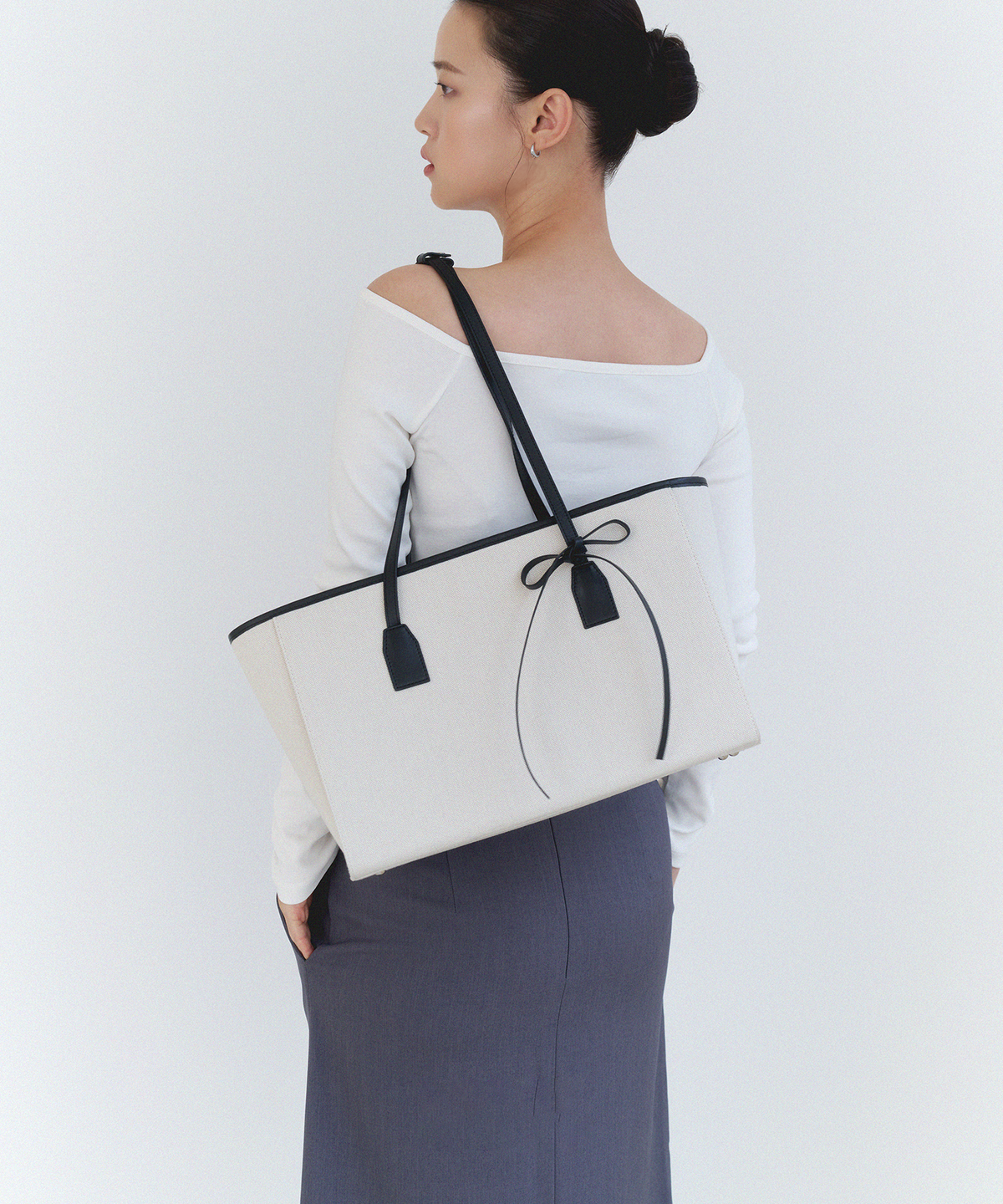 윈터레터(WINTER LETTER) Envelope Bag Ecru