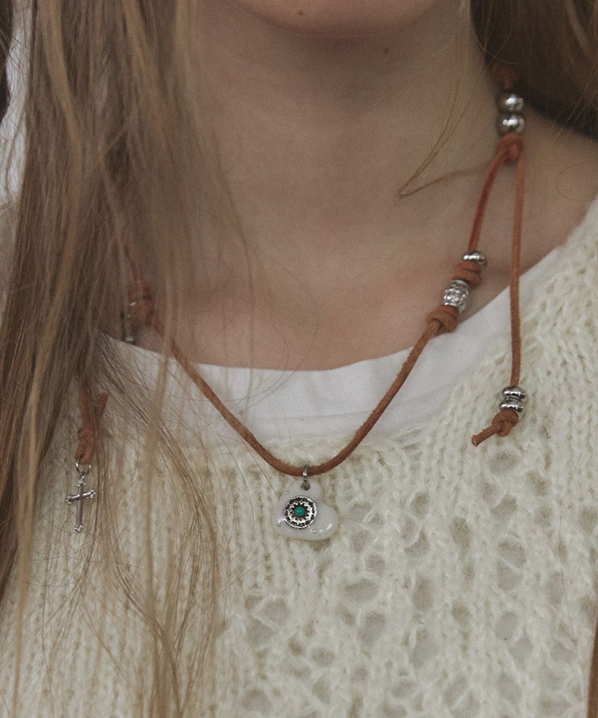 엔프프(NFF) totem leather necklace-white
