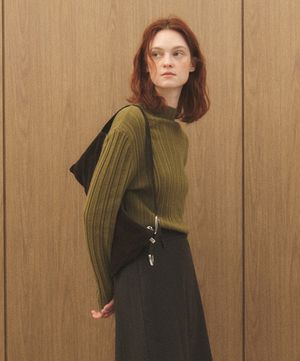 모크넥 골지 벨트 니트_올리브