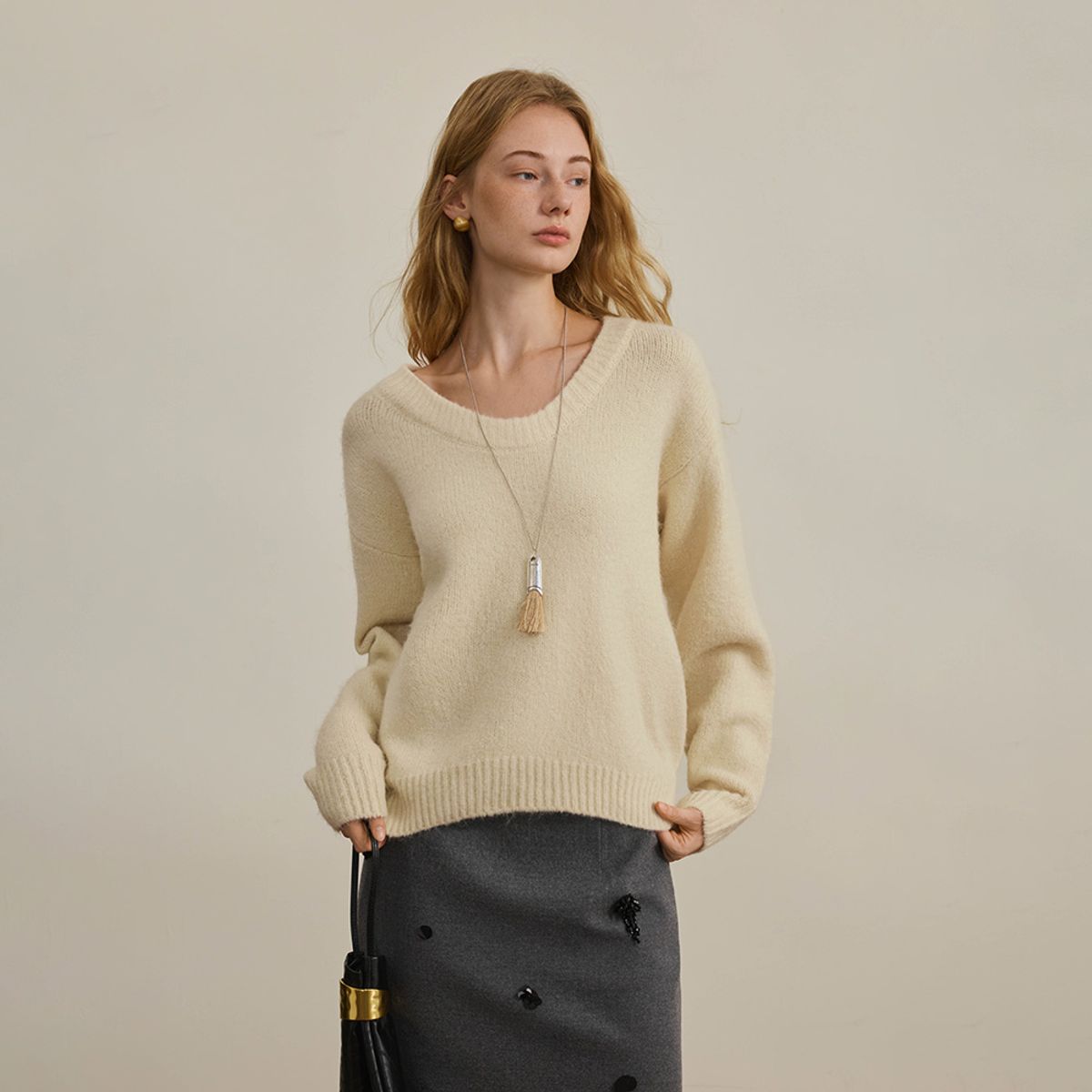 와이와이아이엠(YYIAM) YY_High-end crew neck knit