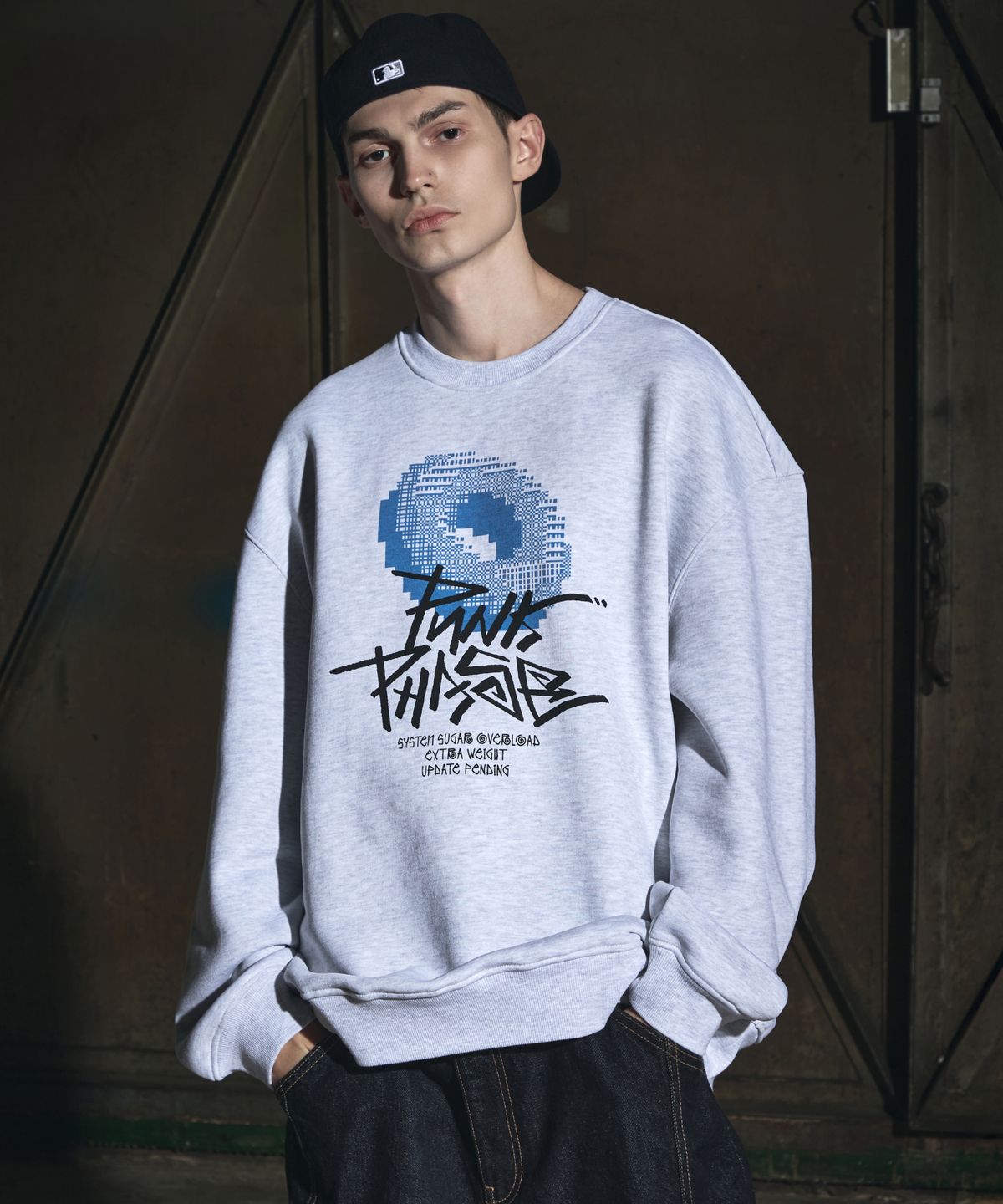 펑크페이즈(PUNKPHASE) Pixel Donut Sweatshirt Melange Gray