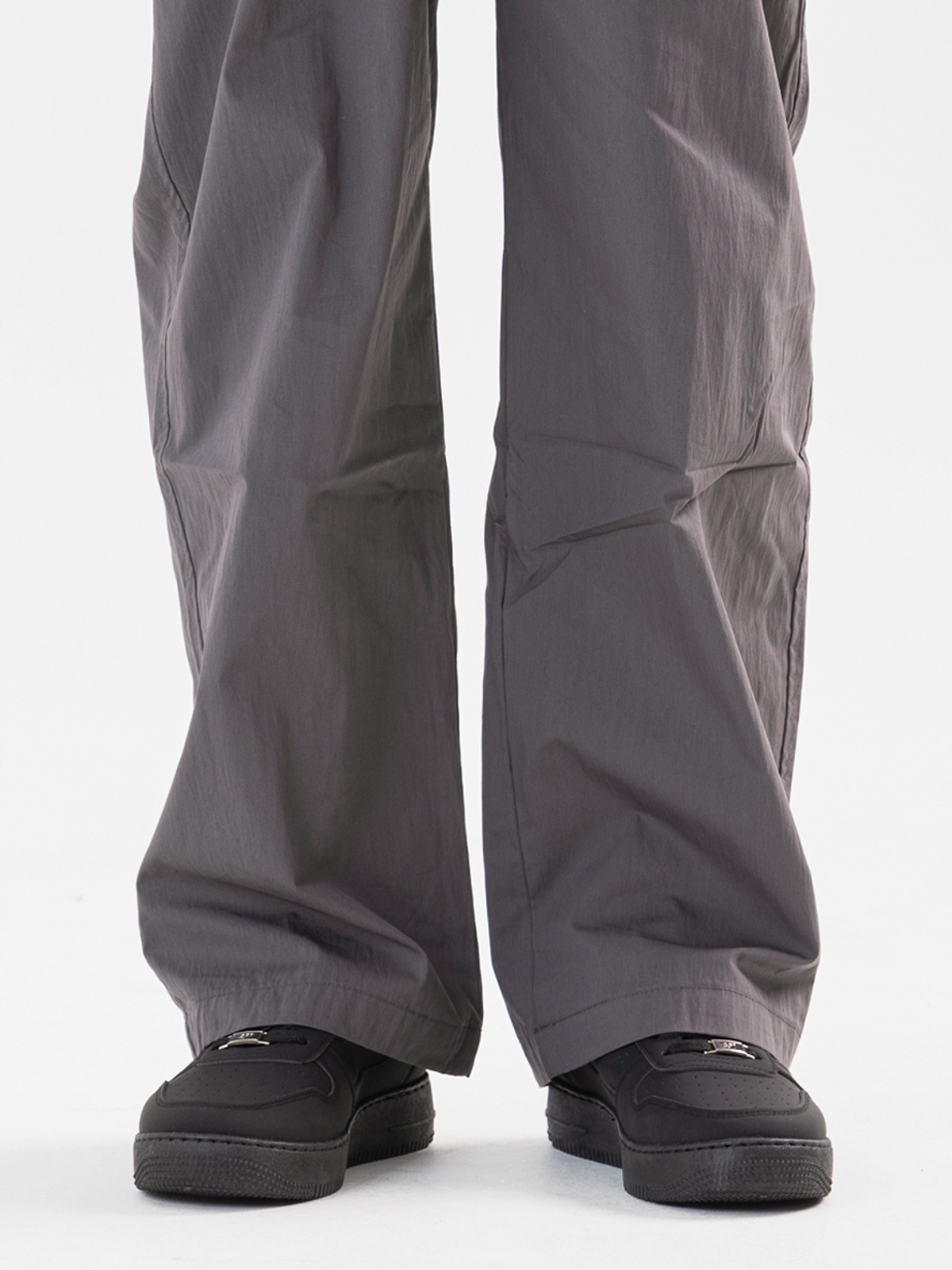 비에스큐티바이클래시(BSQT by Classy) GO96 라드산리 엣지블랙 로우 스니커즈