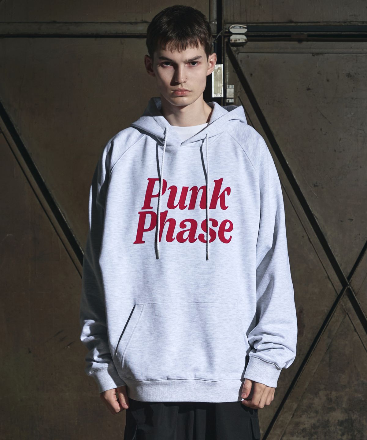 펑크페이즈(PUNKPHASE) Big PP Logo Hoodie Melange Gray
