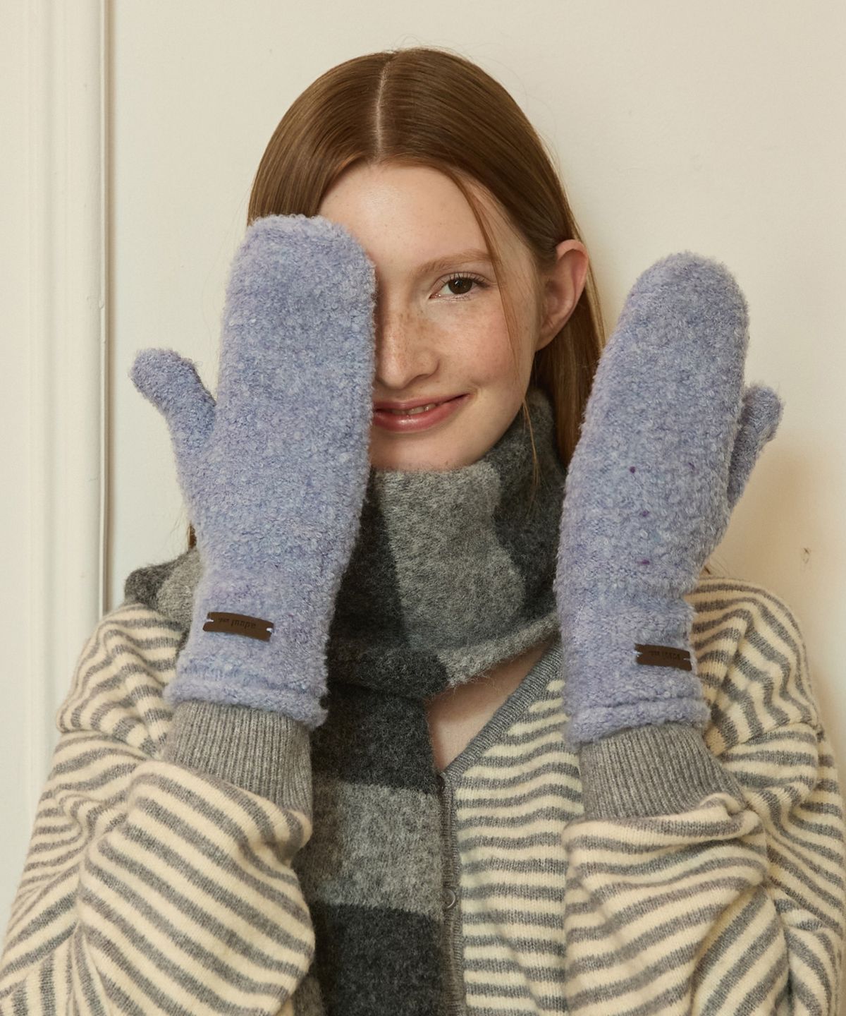 어다울(ADAUL) [선물포장] Fluff shibori wool mitten - 4color
