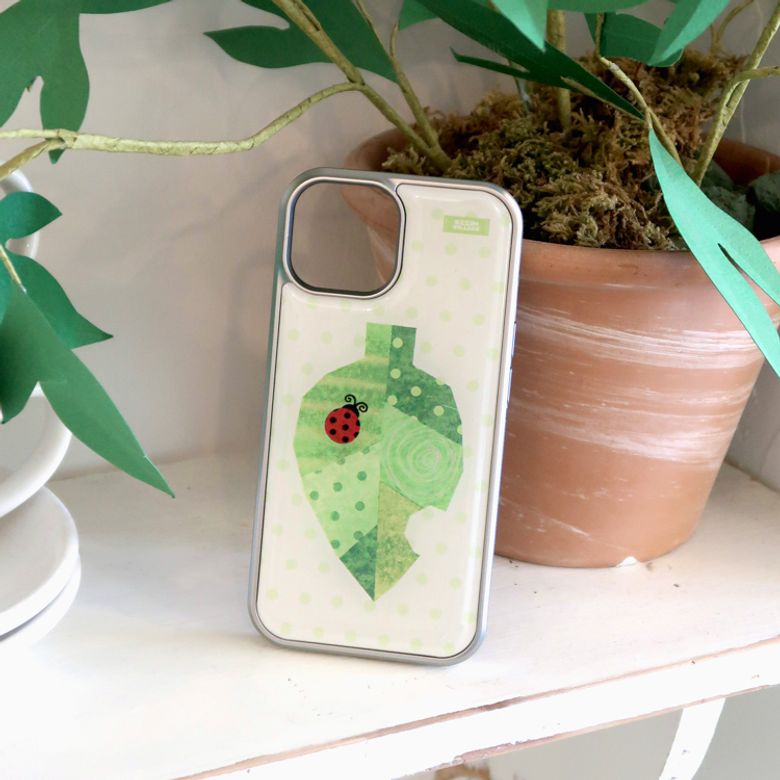 [+iPhone 18 시리즈] Leaf & Ladybug case (Silver bumper)
