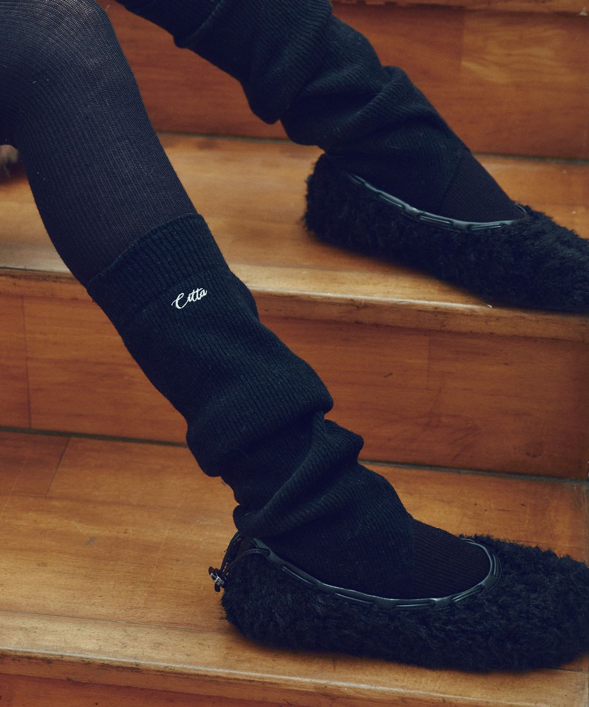 씨타(CITTA) Logo Stitch 2-Way Leg Warmer_CTA937(Black)