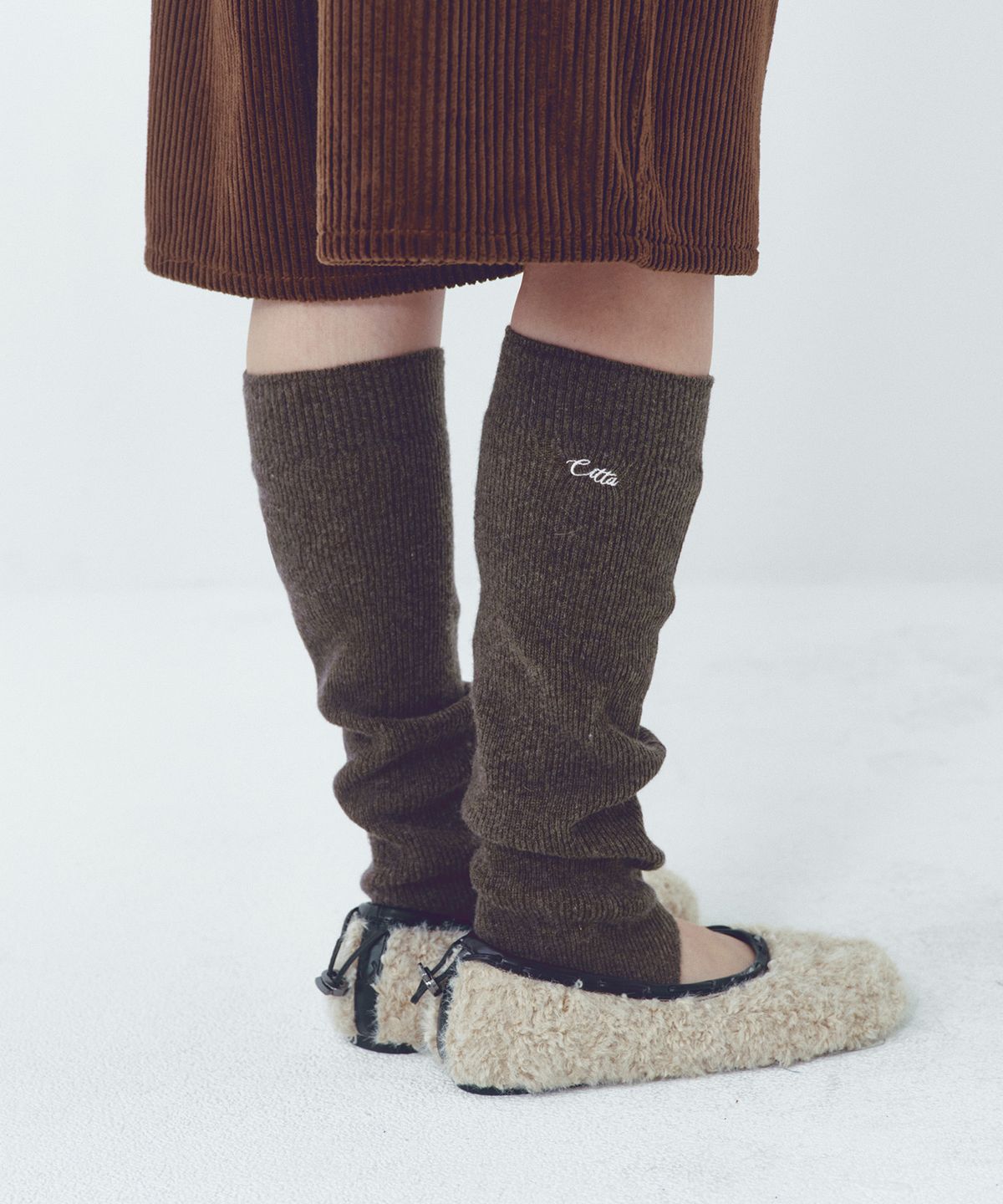 씨타(CITTA) Logo Stitch 2-Way Leg Warmer_CTA937(Brown)