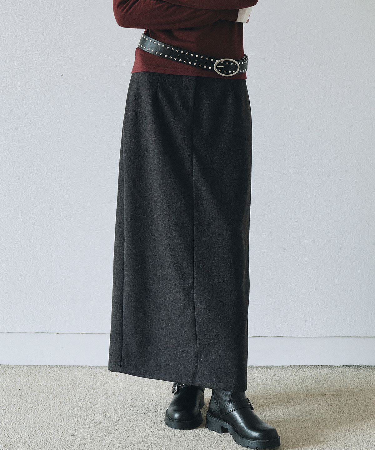 니브(NEEV) H-line Fleece Long Skirt (Charcoal)