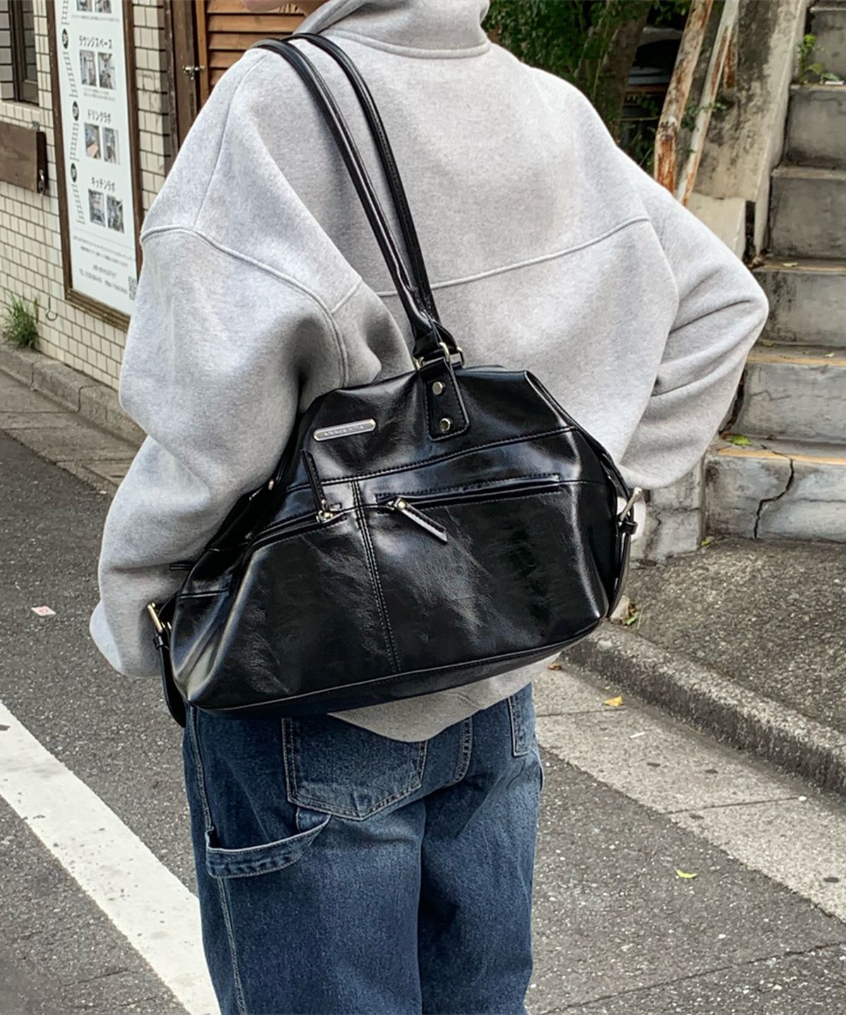썸웨어버터(SOMEWHEREBUTTER) Alto Shoulder Bag - Black