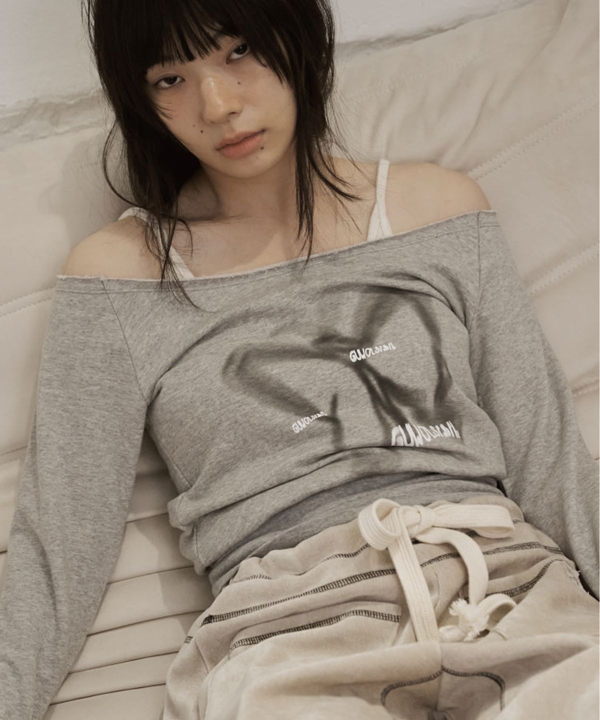 구월십일(GUWOLSIBIL) FLUTTER TOP GREY