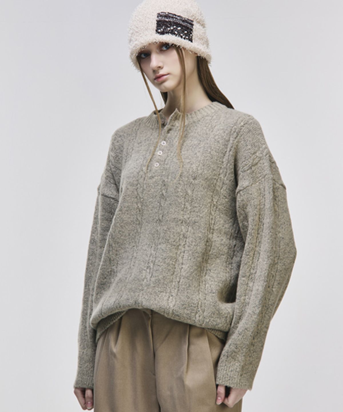 그레이티스트(THE GREATEST) Twisted Knit Tee Beige