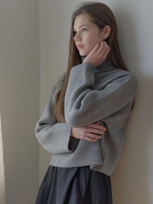 Turtleneck Crop Knit Pullover - GREY