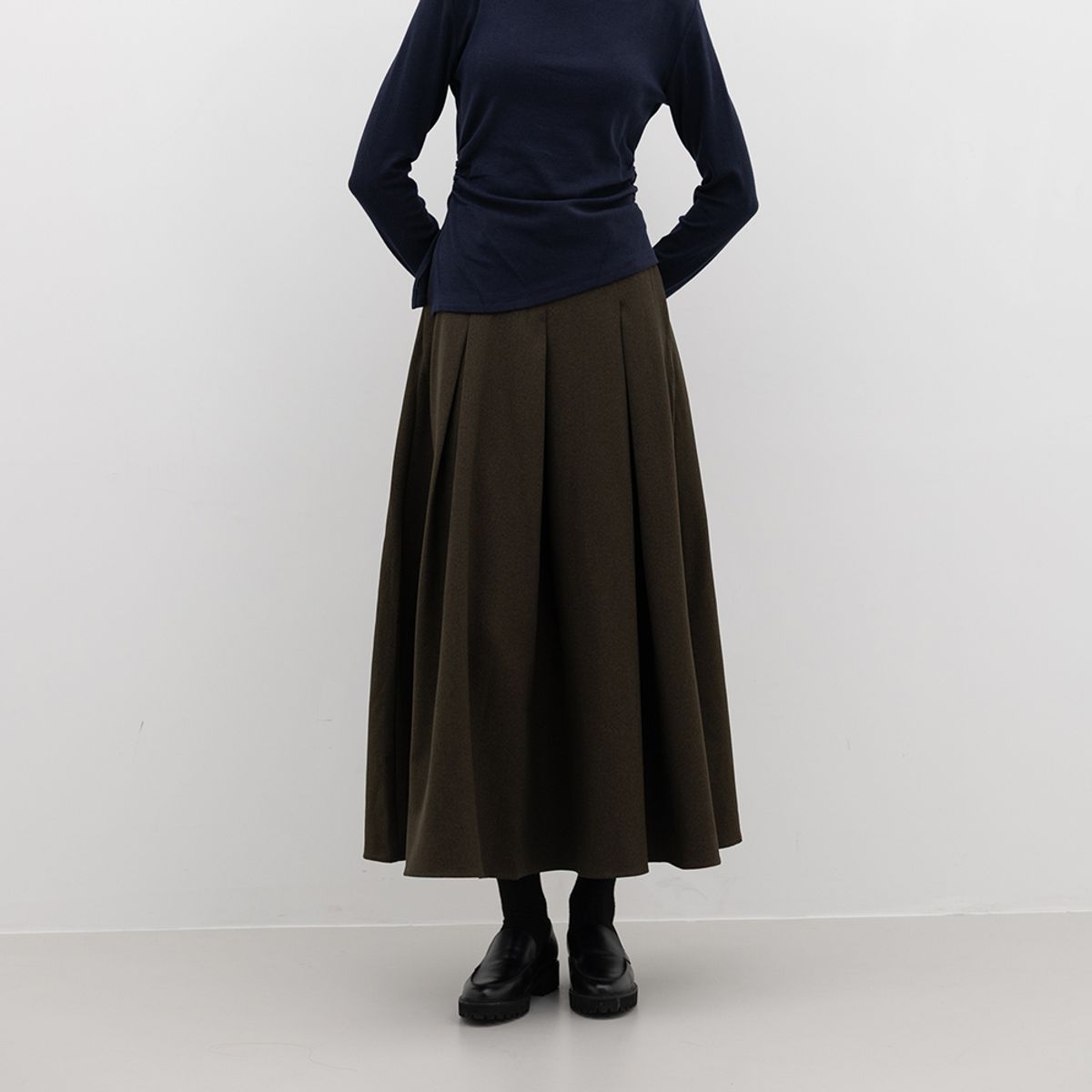 웬스데이딜라잇(WEDNESDAY DELIGHT) WD_Loose fitting skirt_BROWN
