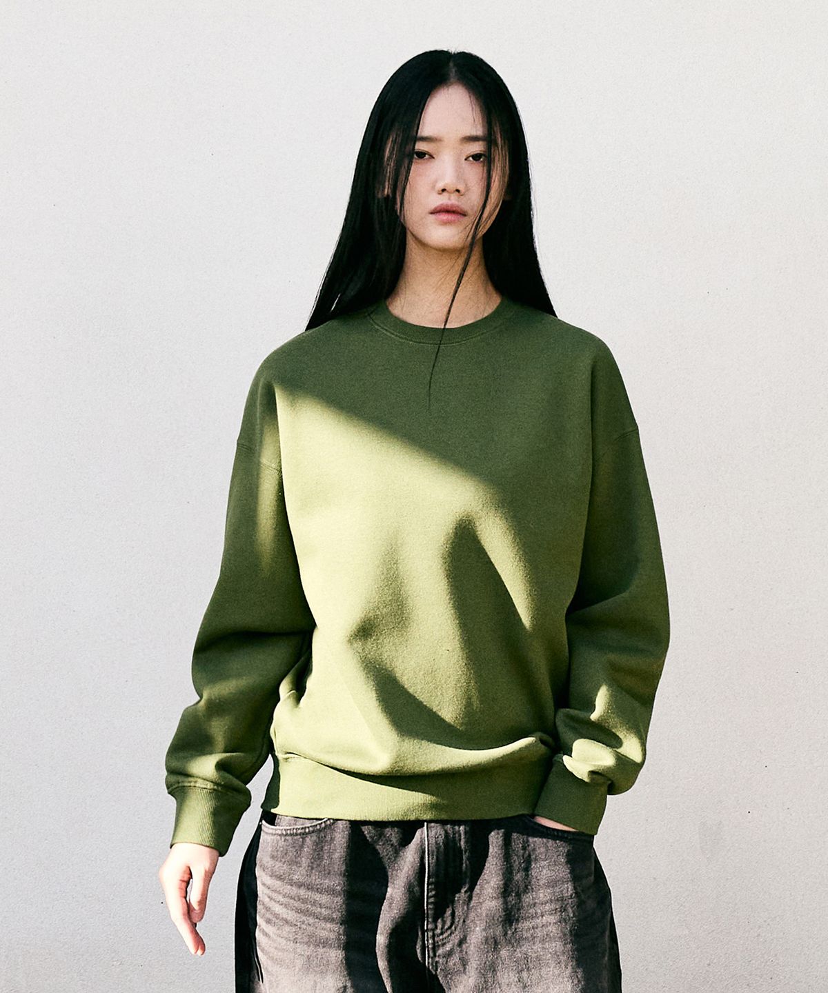 미니멀프로젝트(MINIMALPROJECT) 리파인드 스탠다드 기모 맨투맨 티셔츠 MMT200 [KHAKI]