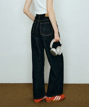 플리티드 논페이드 데님