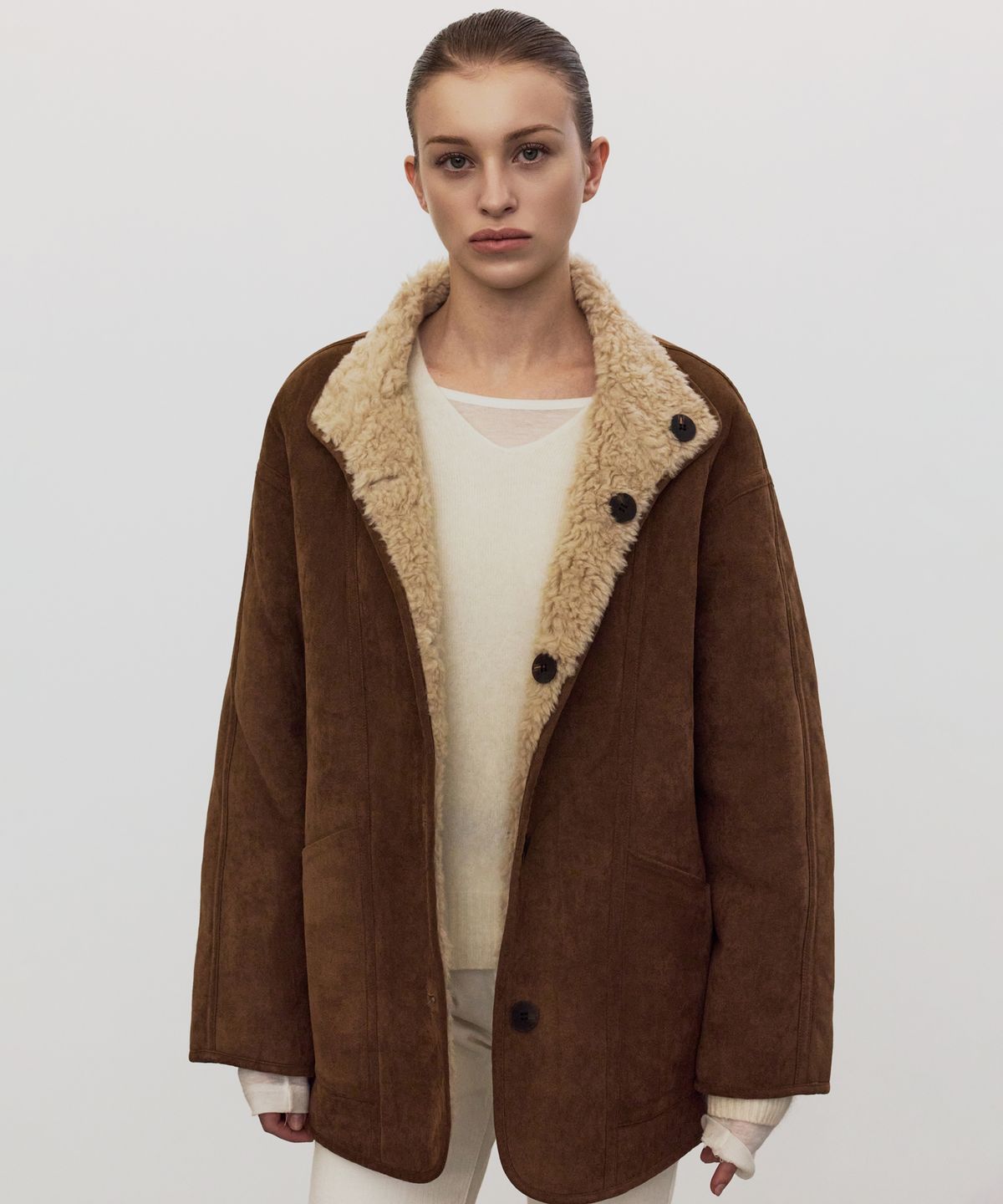 엘리오티(ELLIOTI) Clara Suede Wool Half Coat_2Color