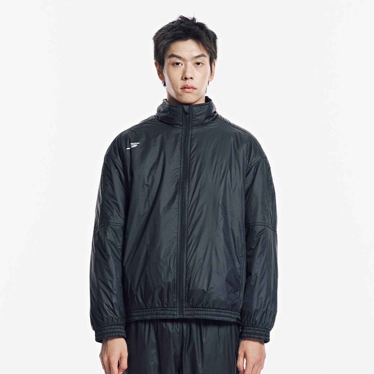 스케쳐스(SKECHERS) 남성 하이넥 경량 패딩 자켓_SP3MJCFW012