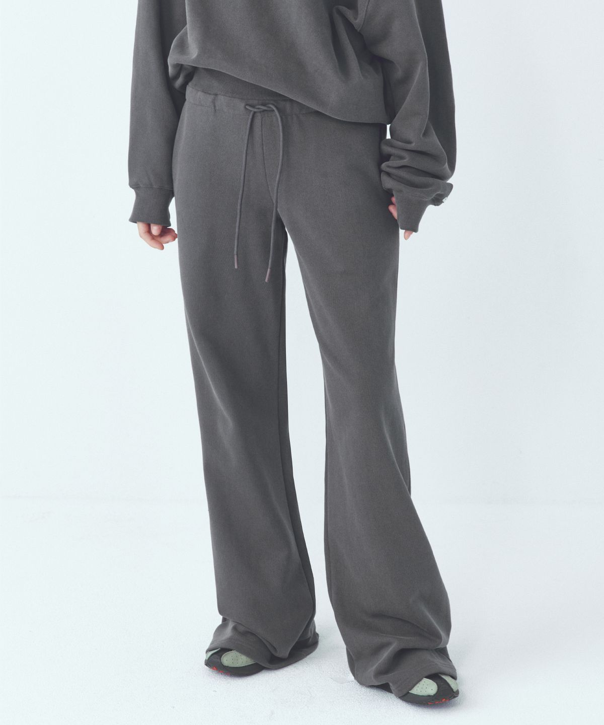 씨타(CITTA) Every Day Relaxed Wide Band Boot-cut Pants_CTB559(Charcoal)
