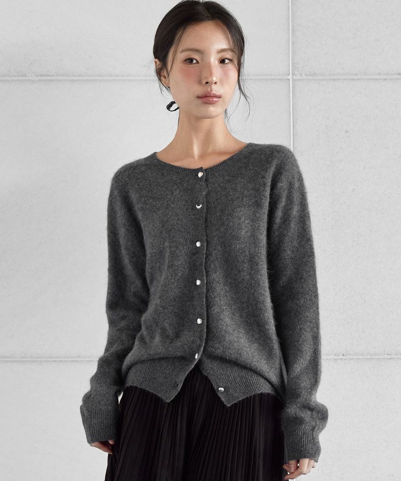 CASH WOOL PENDANT OBJET BUTTON CARDIGAN, CHARCOAL