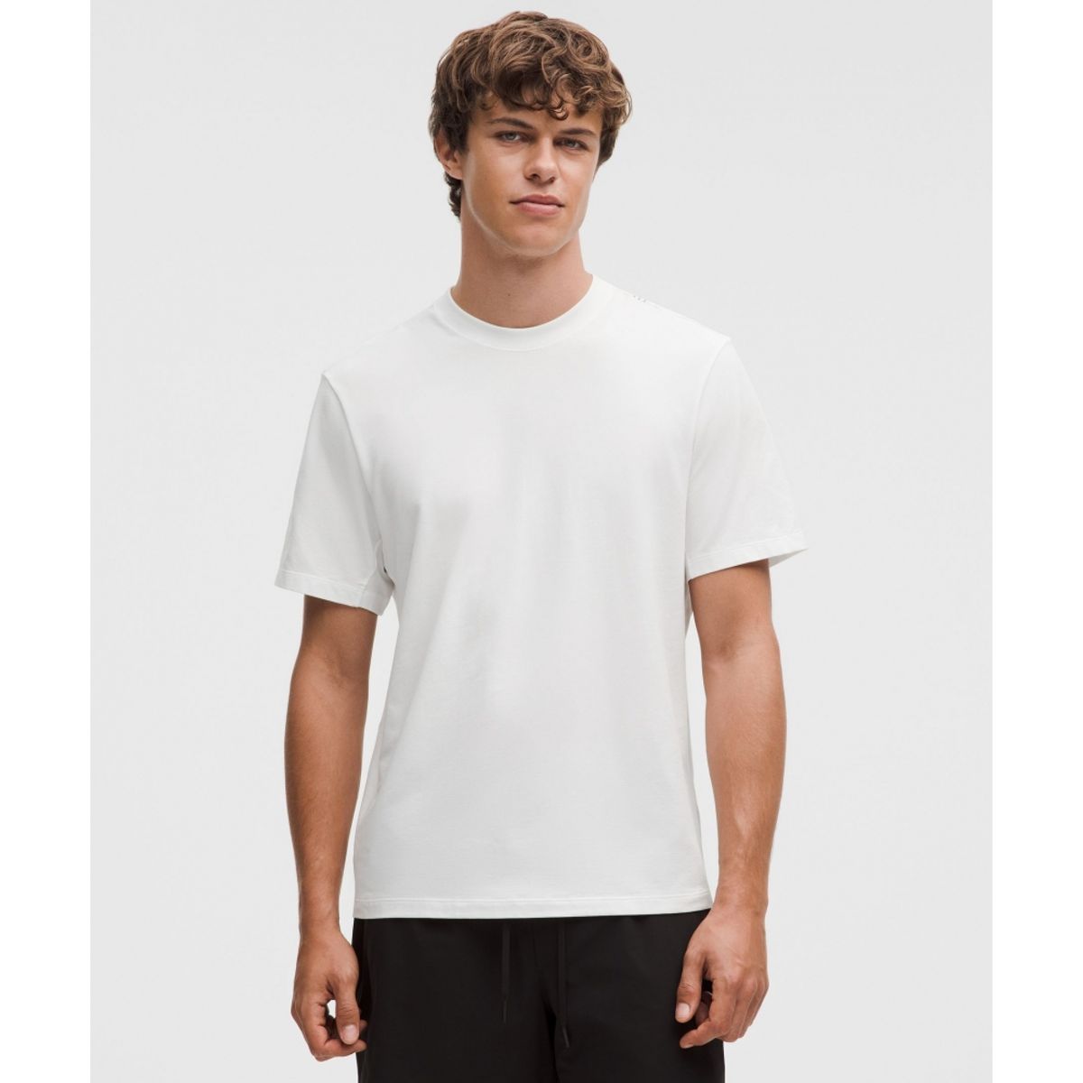 룰루레몬(LULULEMON) 제로드 인 숏슬리브 셔츠  WHT