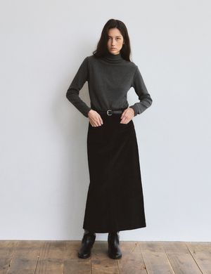 H-line Corduroy Skirt (Black)