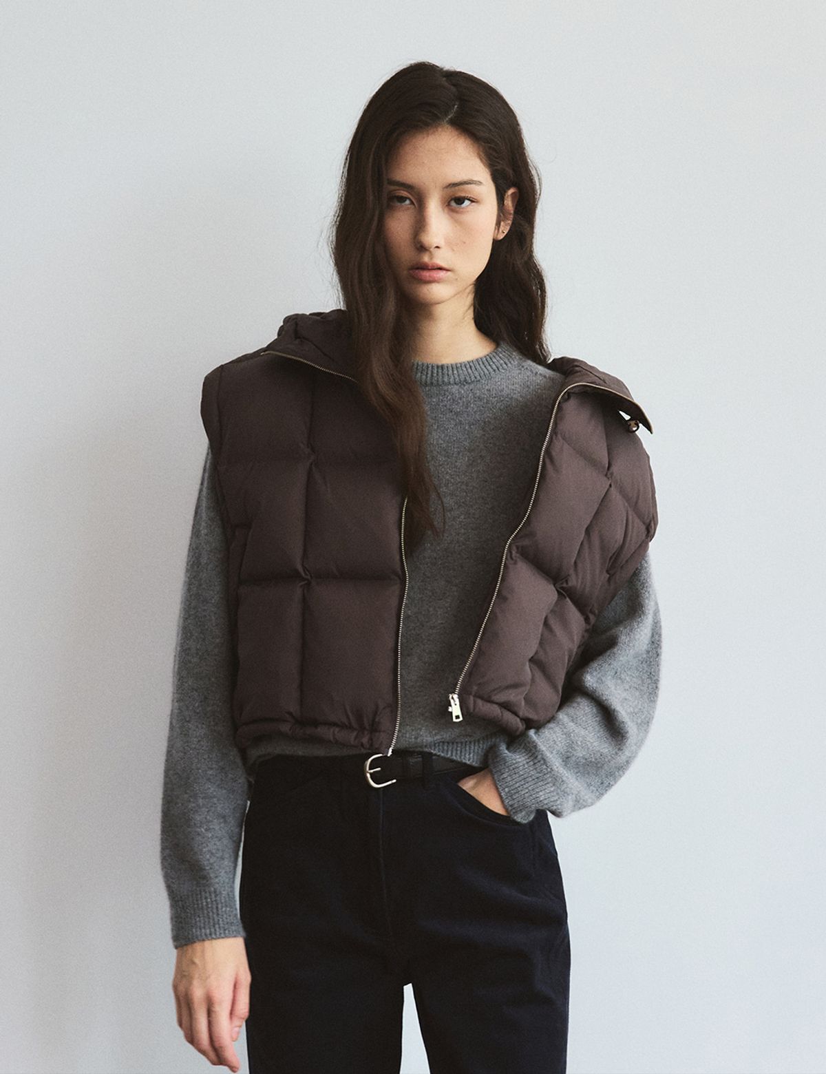더엘로(THEELO) Square Quilting Down Vest (Brown)