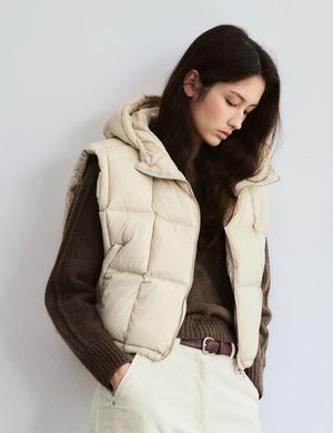 Square Quilting Down Vest (Beige)