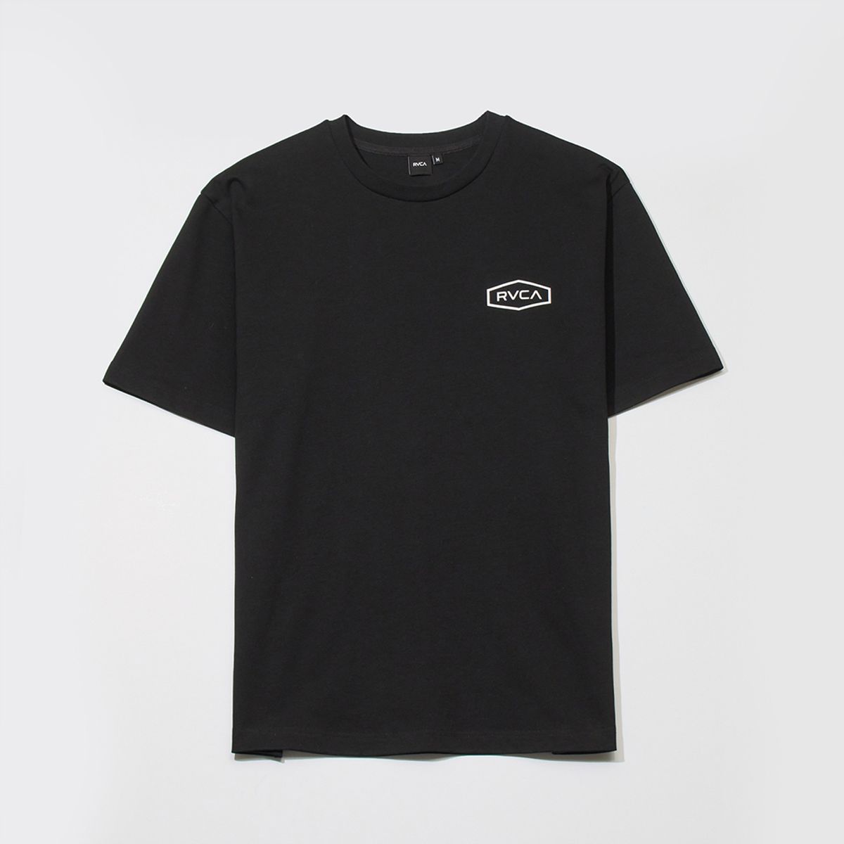 루카(RVCA) 로고 그래픽 반팔티 (VF21ST010BLK)