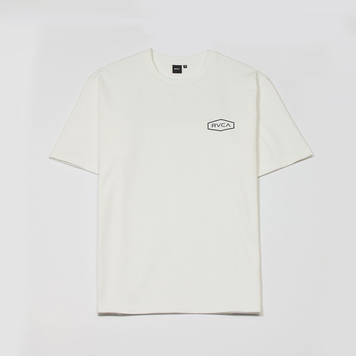 루카(RVCA) 로고 그래픽 반팔티 (VF21ST010WHT)