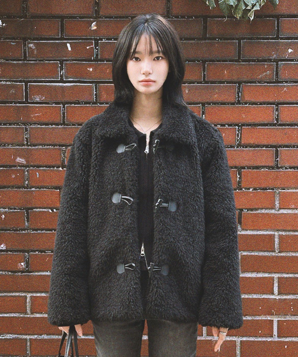 MUSINSA公式 | DAMISH ダッフルボタンフォックスファージャケット_ブラック