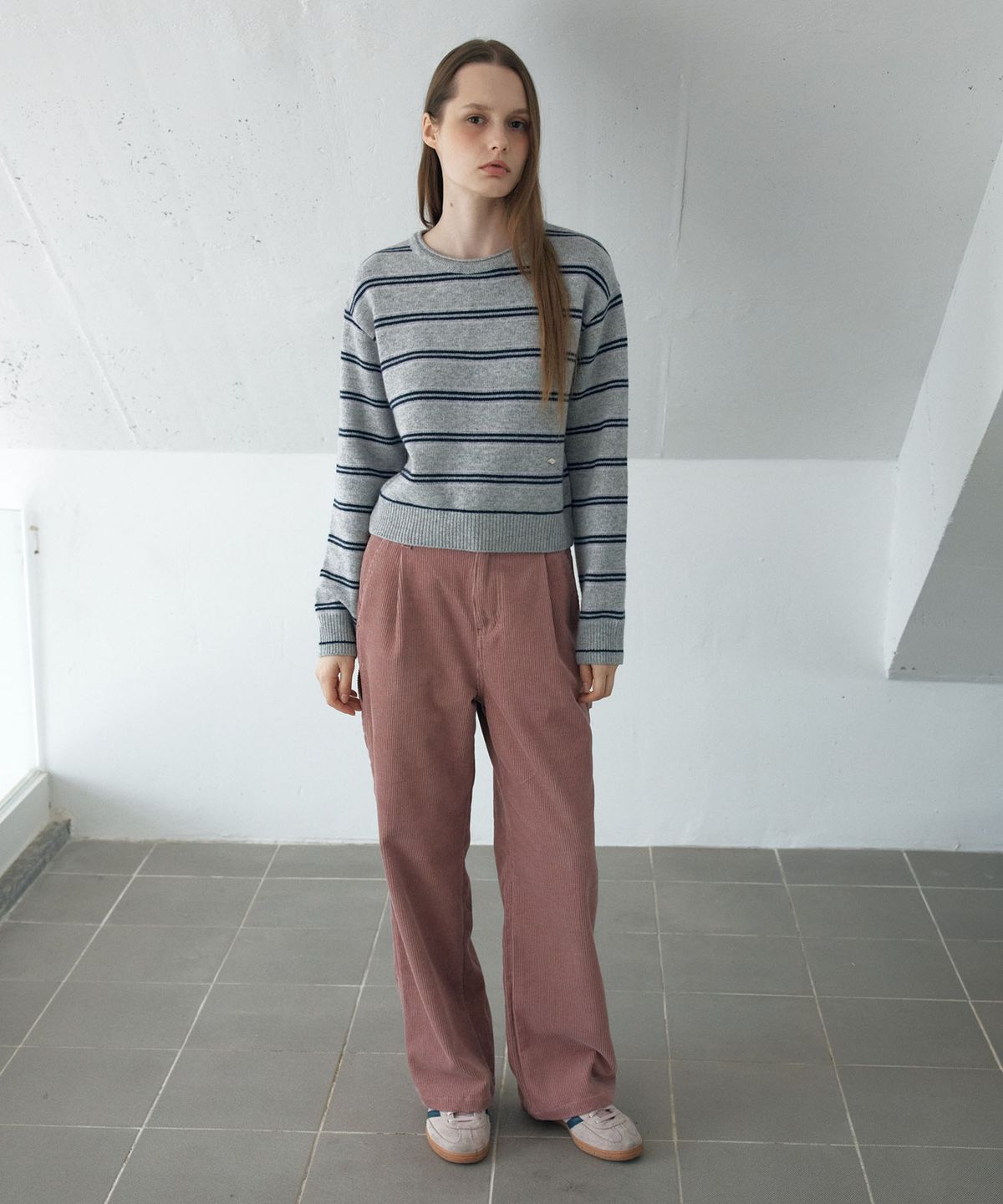 아위(AHWE) CORDUROY WIDE PANTS_PINK