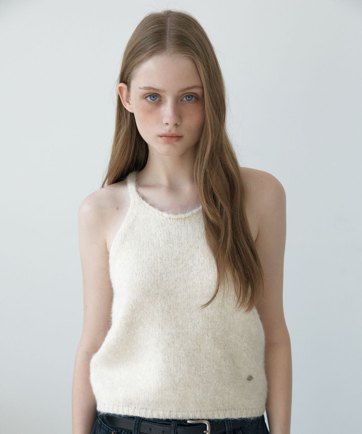 아위(AHWE) WOOL BLENDED KNIT VEST_CREAM