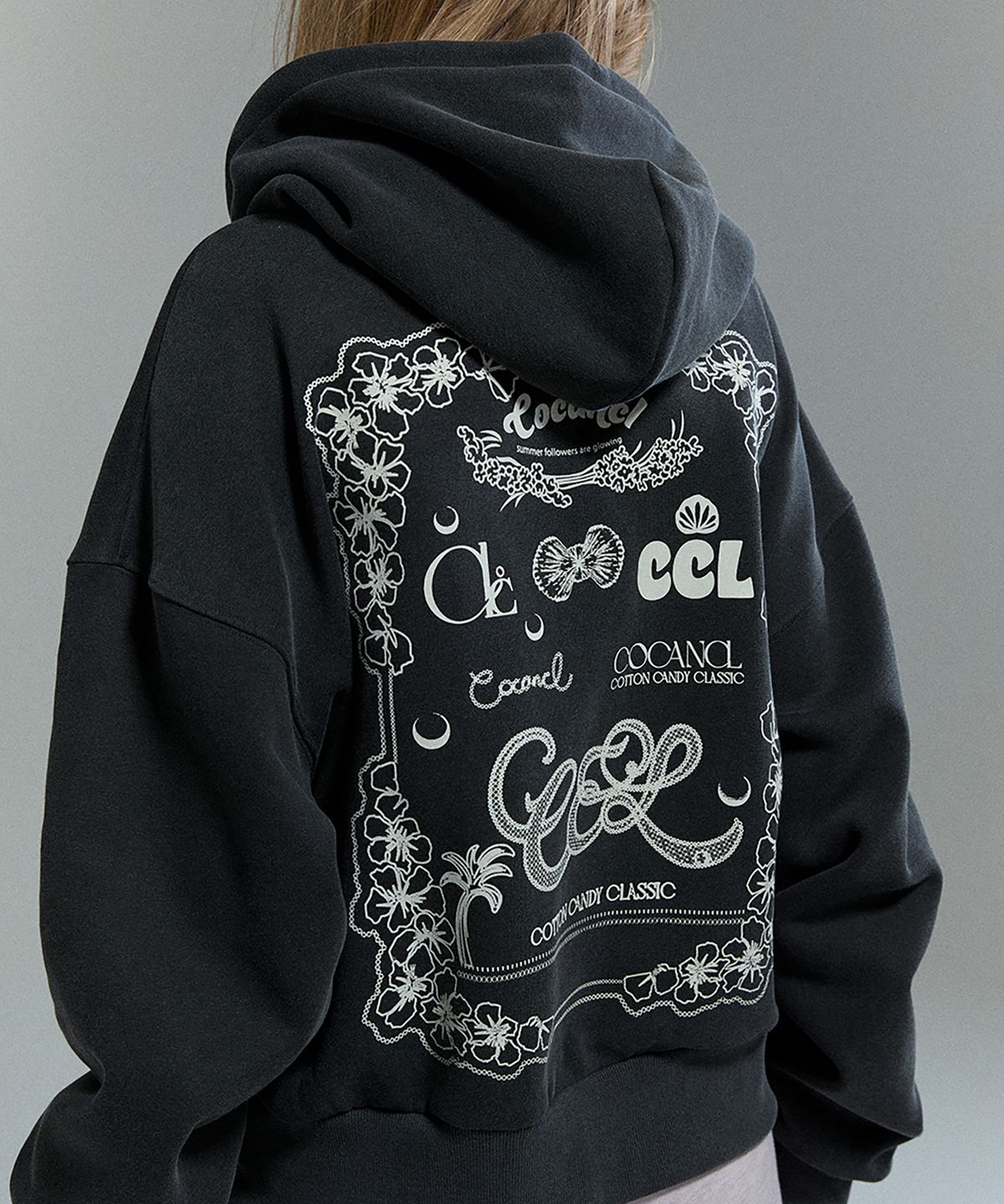 코캔클(COCANCL) 로고 파티 후드 집업