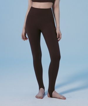 백 보니 스터럽 레깅스 브라운