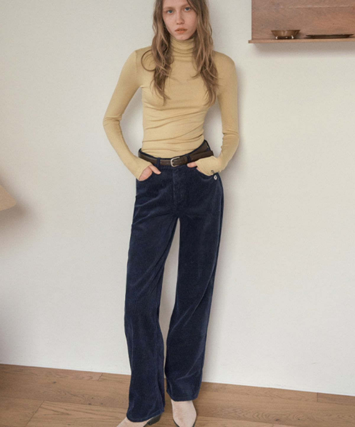 헤인트(HAINT) HAZEL STRAIGHT-CUT CORDUROY PANTS 6COL_NAVY
