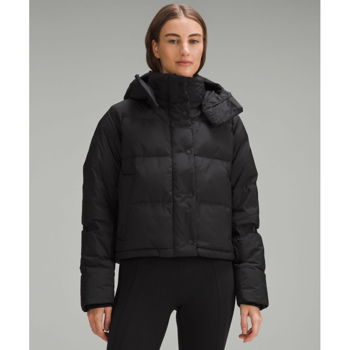 룰루레몬(LULULEMON) 원더 퍼프 600 다운 필 크롭 재킷  BLK