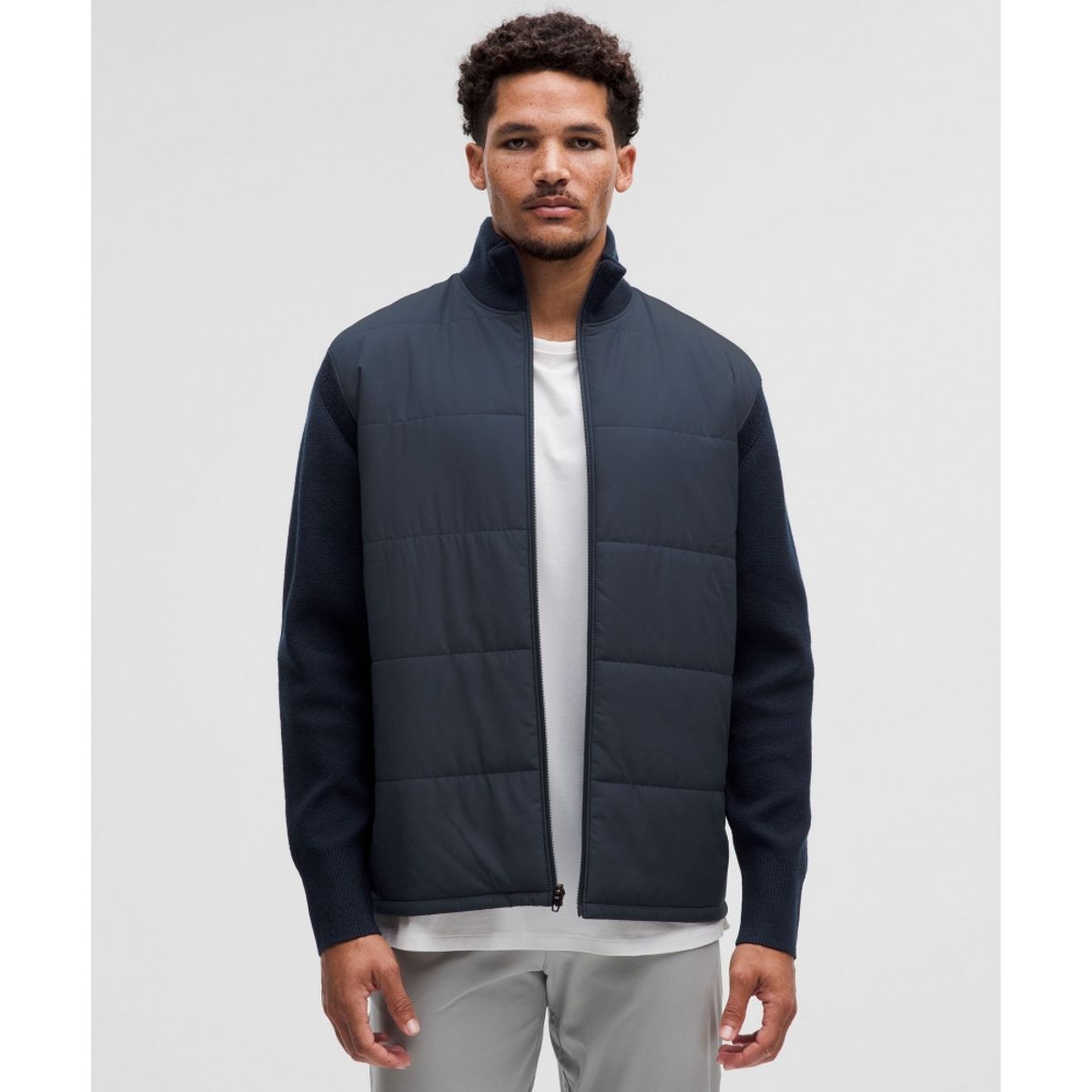 룰루레몬(LULULEMON) 워터 리펠런트 풀집 스웨터  TRNV