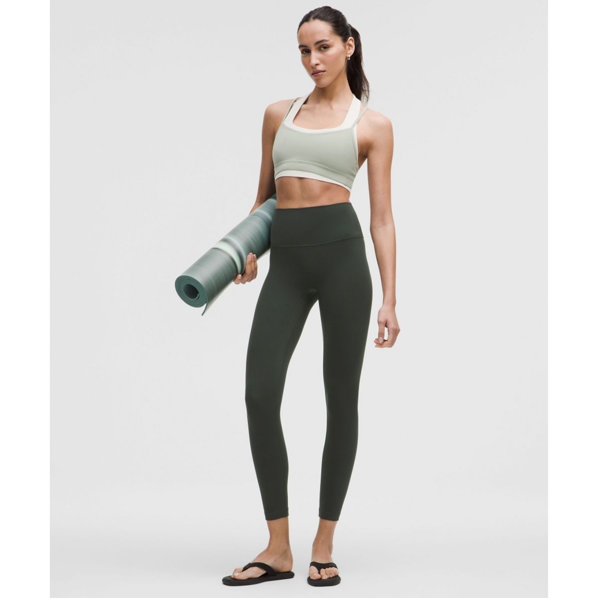 룰루레몬(LULULEMON) Align No Line™ 하이라이즈 팬츠 25”  RNFG