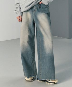 브러쉬 워싱 부츠컷 와이드 데님 팬츠