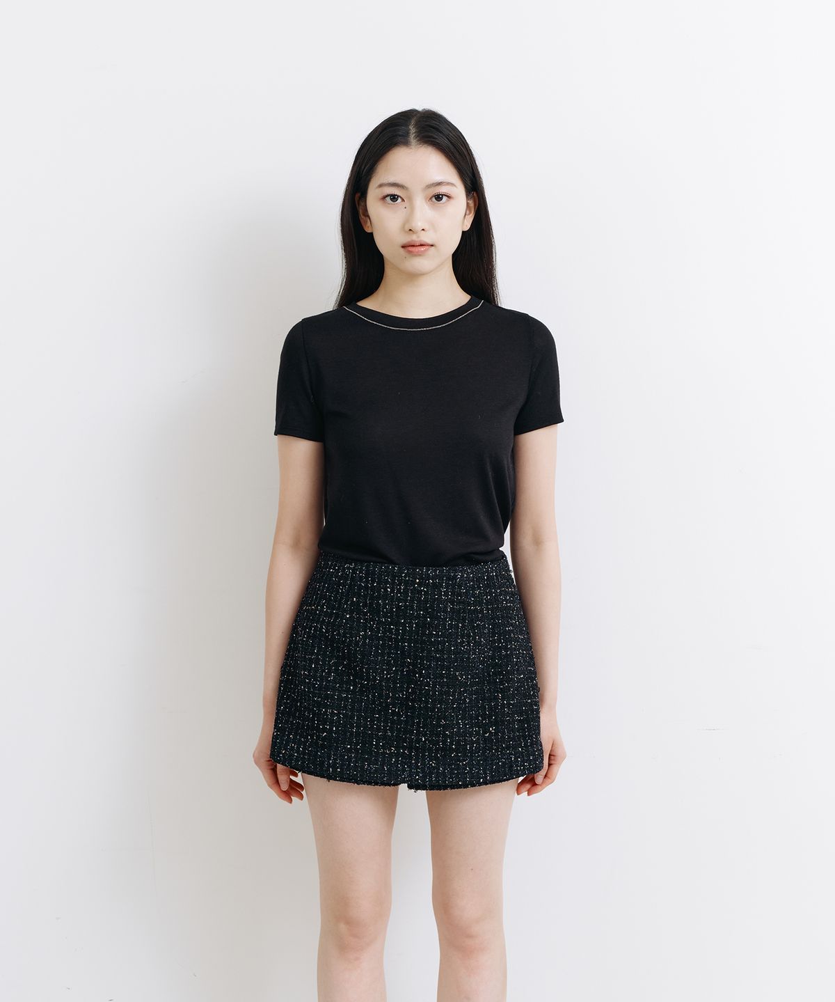 라피네아뜰리에(RAFFINE ATELIER) 클래식 트위드 치마바지 블랙