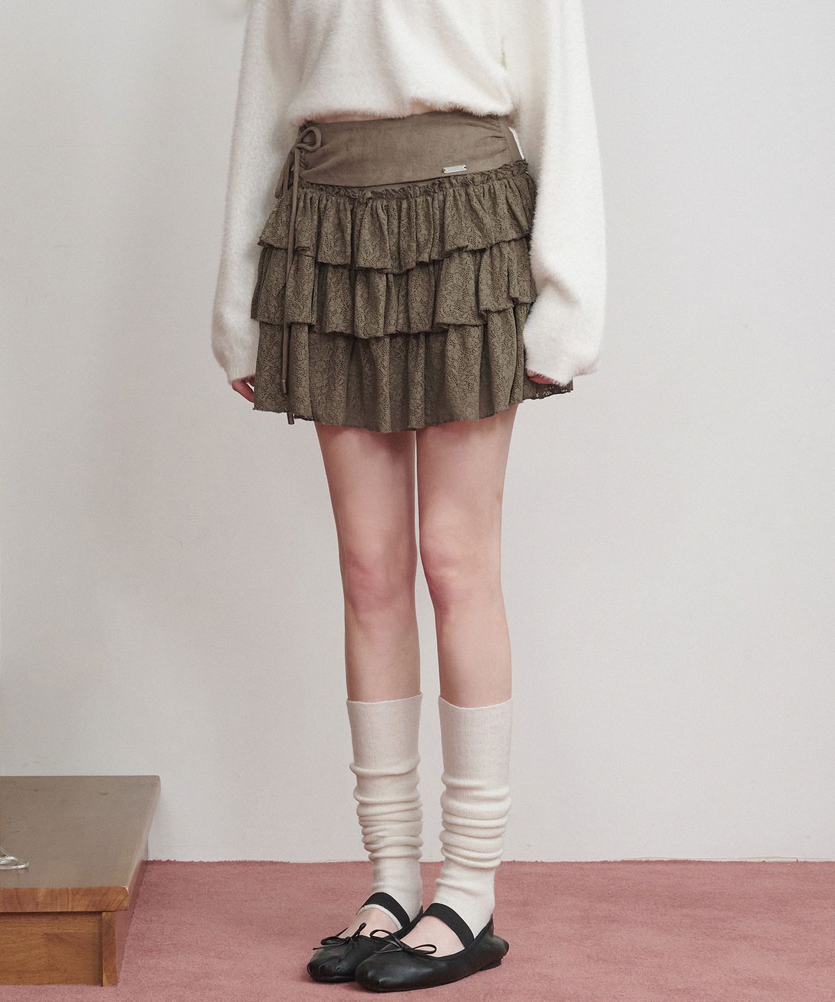 미케네(MICANE) 아가타 스웨이드 캉캉 미니 스커트