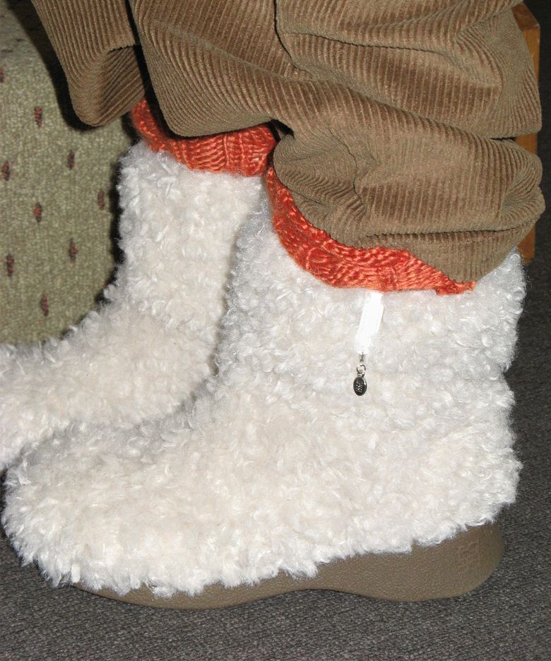 Poodle 0037. Fur Boots - 4colors