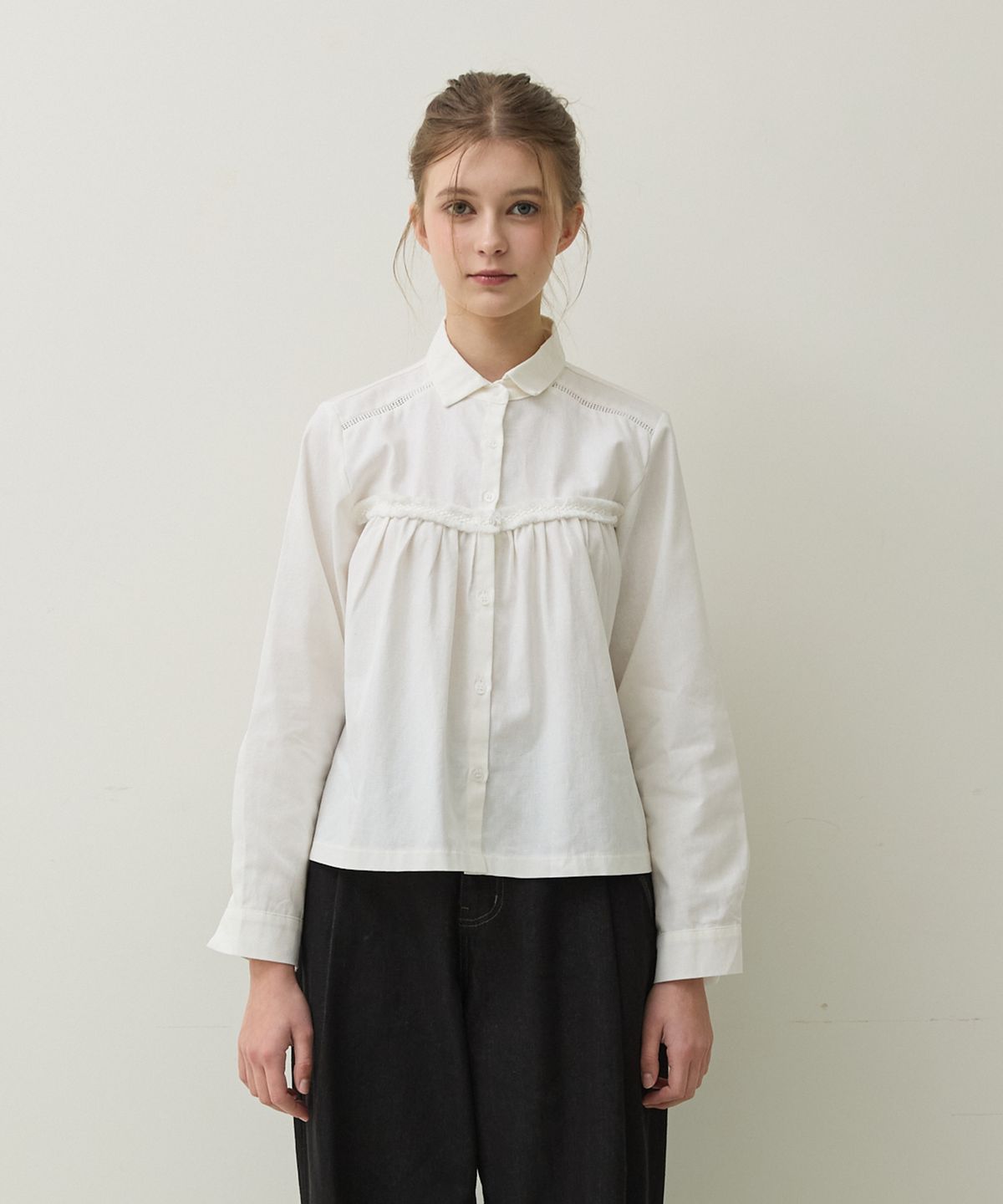 판도라핏(PANDORAFIT) Daisy Blouse (ivory)
