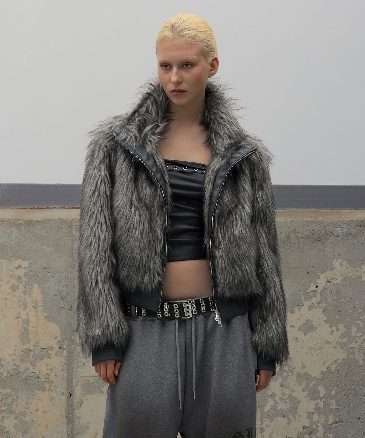 락케이크(ROCKCAKE) High Neck Fur Jacket - Charcoal