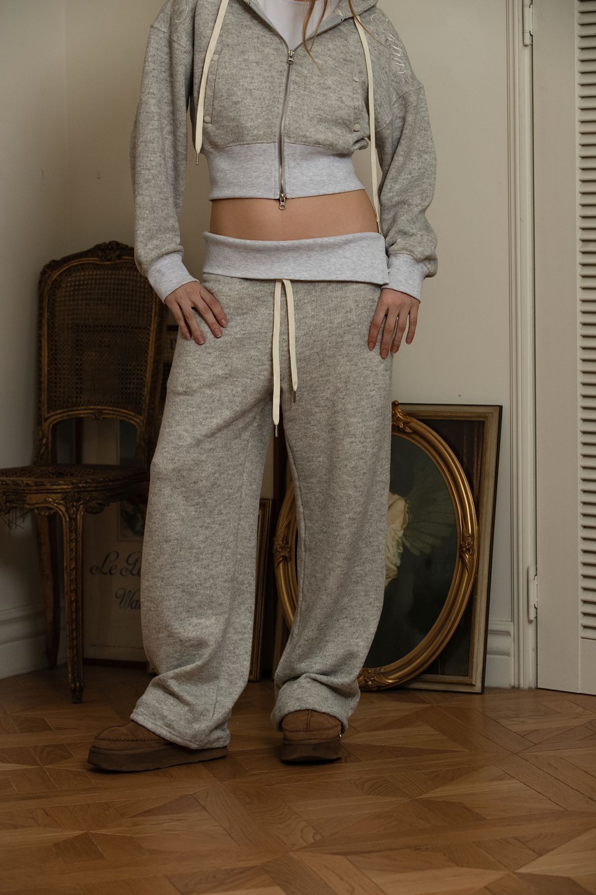 피프트 에일리어스(FIFTHALIAS) Bokashi cozy sweatpants White melange