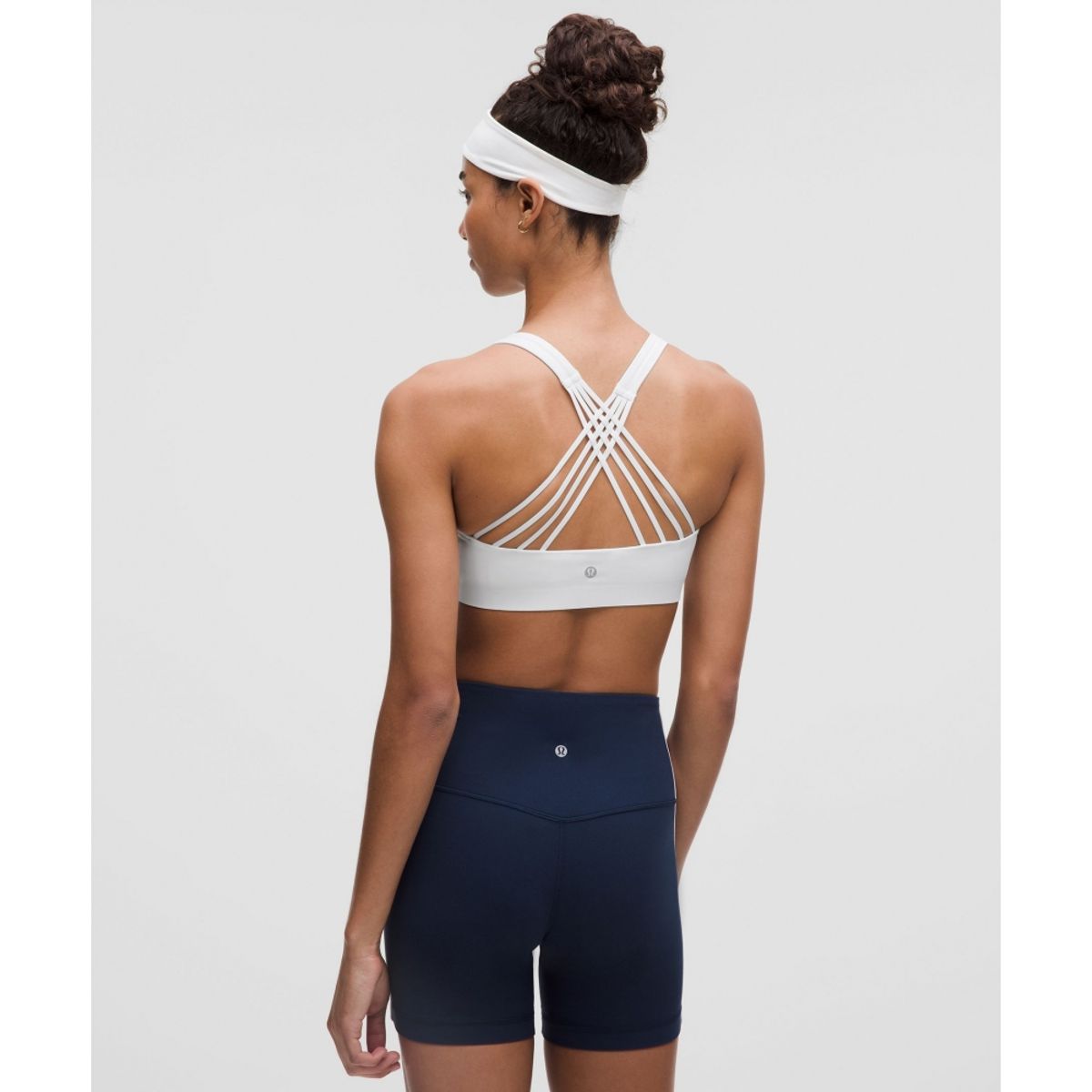 룰루레몬(LULULEMON) 플렉시플렉스 스트래피 요가 브라 *라이트 서포트, A C컵  WHT