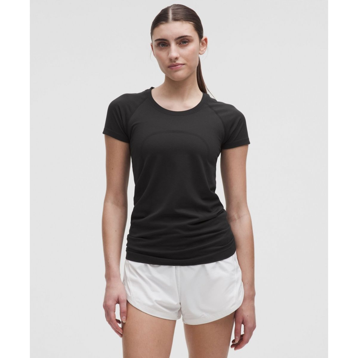 룰루레몬(LULULEMON) 스위프틀리 테크 숏슬리브 셔츠 2.0 *힙 렝스  BLK BLK