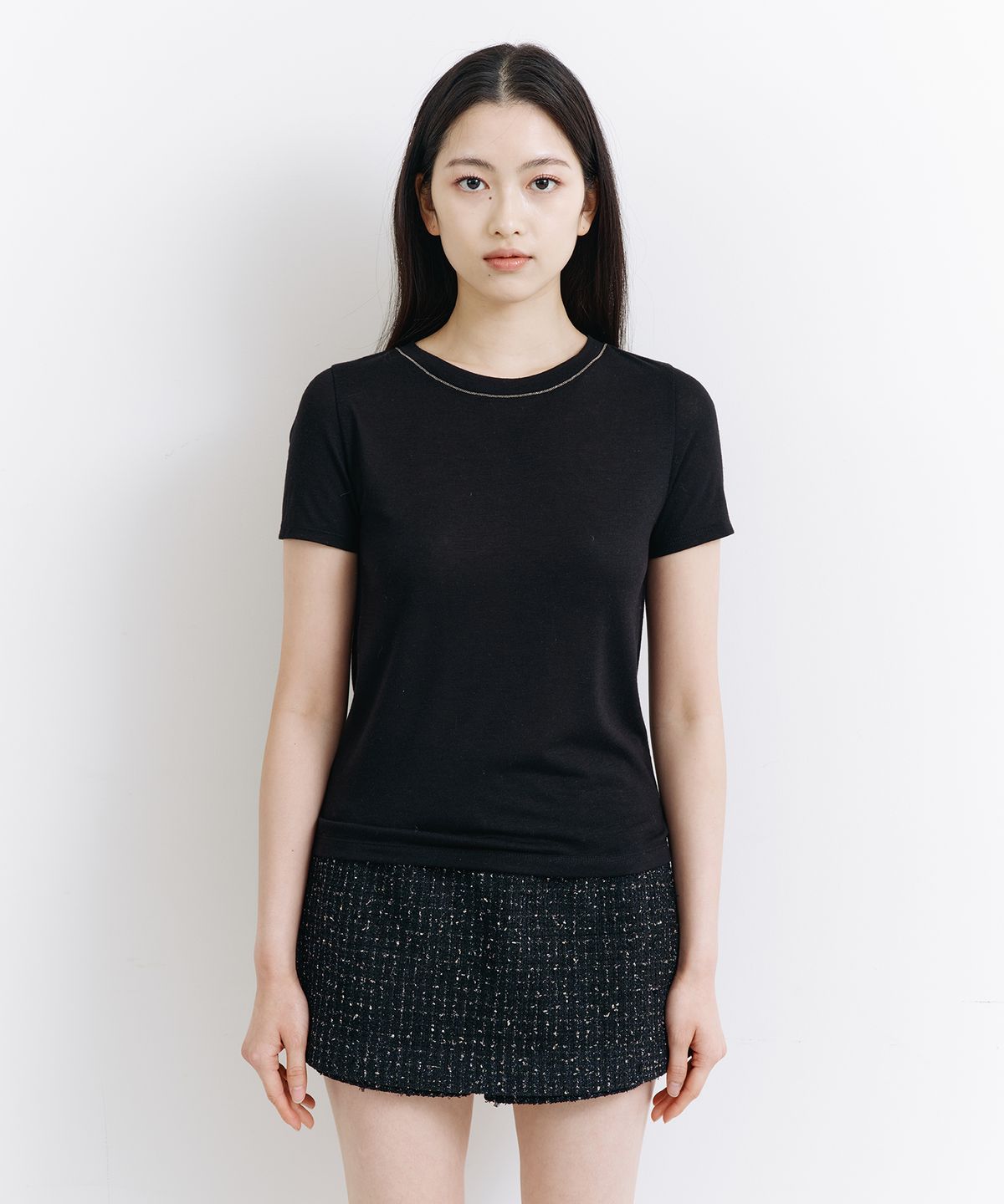 라피네아뜰리에(RAFFINE ATELIER) 베이직 시어 티셔츠 블랙